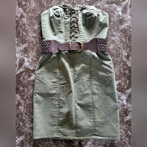 GUESS size 6 Green Strapless Dress with Belt